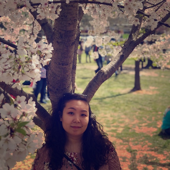 Meet your Posher, Genai - Picture 1 of 1